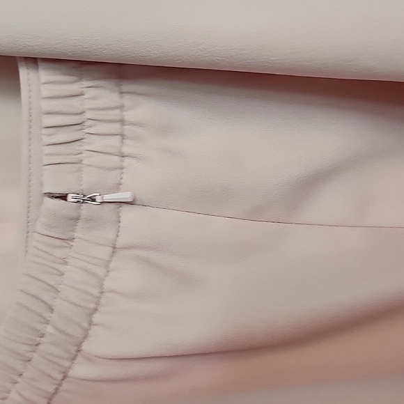 Two piece skirt and jacket suit set - Picture 4 of 6